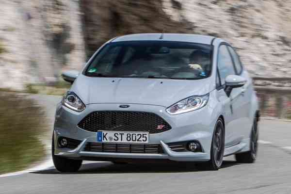 Ford Fiesta ST200 πιο φθηνό κατά 5.469€ – τιμή για Fiesta ST 5d