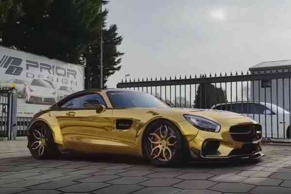 Mercedes-AMG GT σκέτο χρυσάφι (+video)