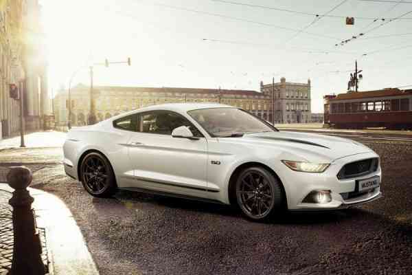 Mustang πιο γρήγορη και από τη… σκιά της