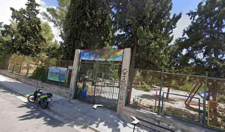 Πήγαν για μάθημα και βρήκαν σπασμένες κλειδαριές