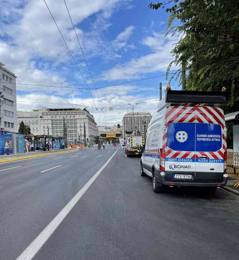Η εμβληματική λεωφόρος Αμαλίας και η βελτίωση του οδικού δικτύου