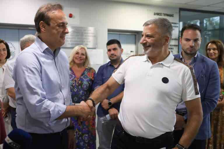 Οι «κύκλοι» του Πατούλη και οι «όροι» του Παπανικολάου για την Περιφέρεια