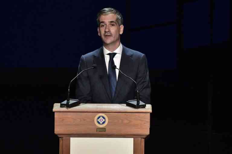 Στη Χειμάρρα σήμερα για τον Φρέντη Μπελέρη ο Κώστας Μπακογιάννης