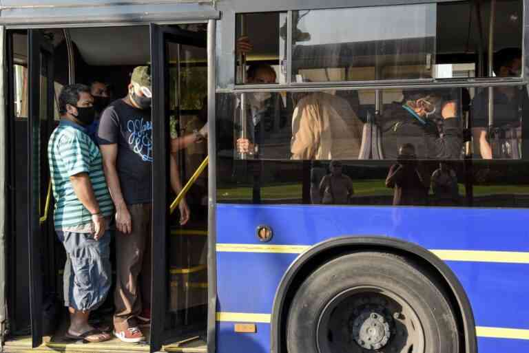 Στάσεις εργασίας σε Μετρό, τραμ, προαστιακό