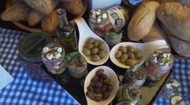 Ελληνικό Πρωινό της Αττικής Γης
