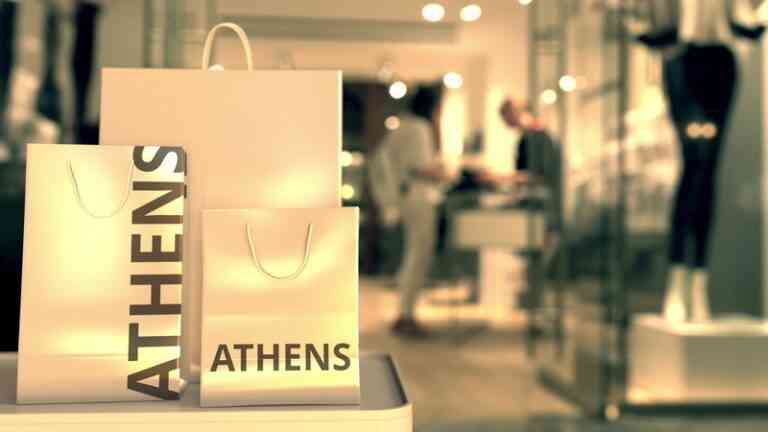 Κλειστά τρία στα δέκα καταστήματα στο κέντρο της Αθήνας (Γραφήματα)