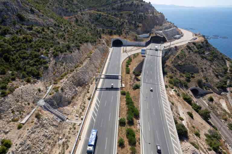 Κυκλοφοριακές ρυθμίσεις από σήμερα στην Αθηνών – Κορίνθου λόγω έργων