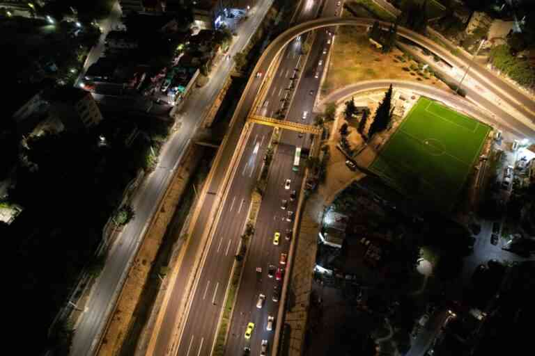 Μείωση κατά 25% στην κατανάλωση ηλεκτρικής ενέργειας στην Περιφέρεια Αττικής