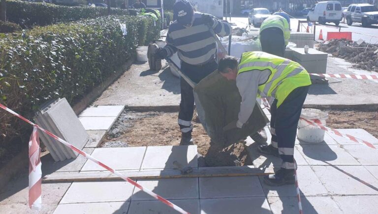Εργασίες λειτουργικής και αισθητικής αναβάθμισης στην πλατεία Ελευθερίας στα Βριλήσσια (ΦΩΤΟ)