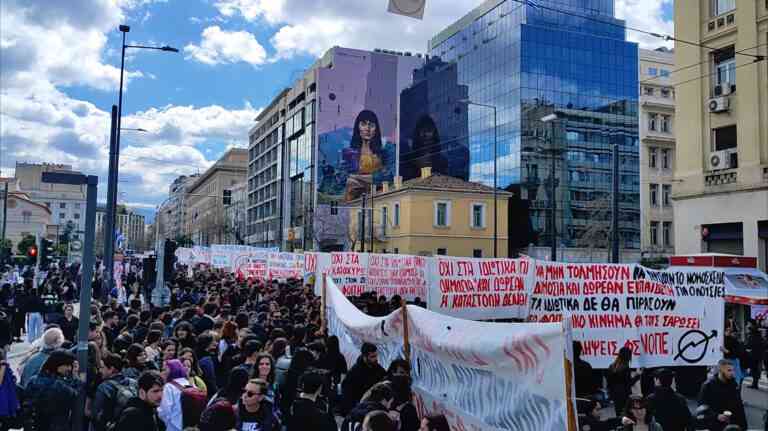 Έκτακτα μέτρα της Τροχαίας στο κέντρο της Αθήνας