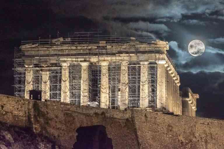 Στις 21:00 το βράδυ της Κυριακής «κοιτάξτε ψηλά!» – Φωτίζουμε τον Αθηναϊκό ουρανό