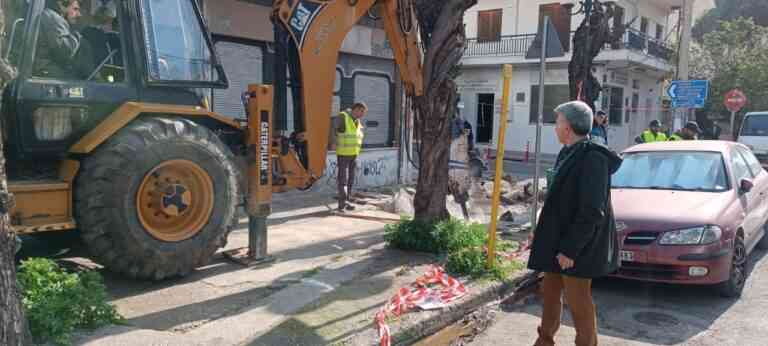 Έχεις πρόβλημα με το πεζοδρόμιο; Ενημέρωσε τον Δήμαρχο