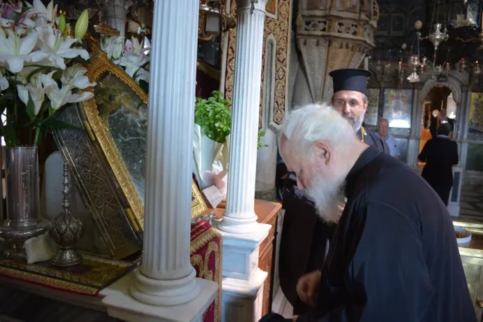 Πατρίκιος Καλεώδης: Έφυγε ο αρχιµανδρίτης των ανακτόρων