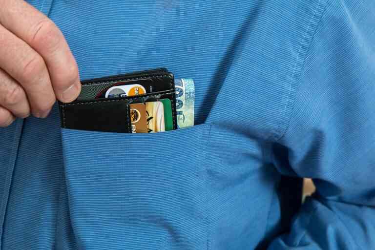 Η συμμορία των πορτοφολάδων στο κέντρο της Αθήνας (VIDEO)