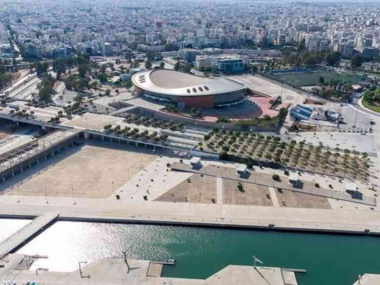 Μηνυτήρια αναφορά του Δημάρχου Καλλιθέας για διαγωνισμό στο παραλιακό μέτωπο