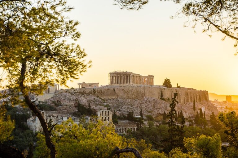 Επιστρέφει η καλοκαιρία μετά τις βροχές και τους ισχυρούς ανέμους