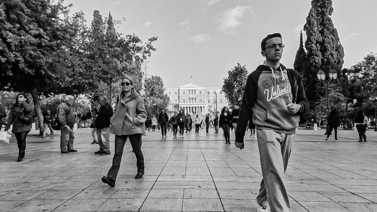 Μπορεί η Αθήνα να γίνει πόλη που θα περπατιέται;