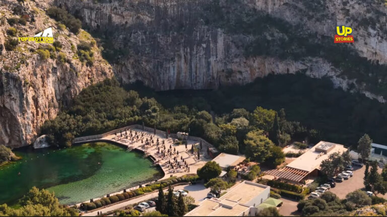 Η «κρυφή» παραλία δίπλα από τη Λίμνη Βουλιαγμένης (VIDEO)