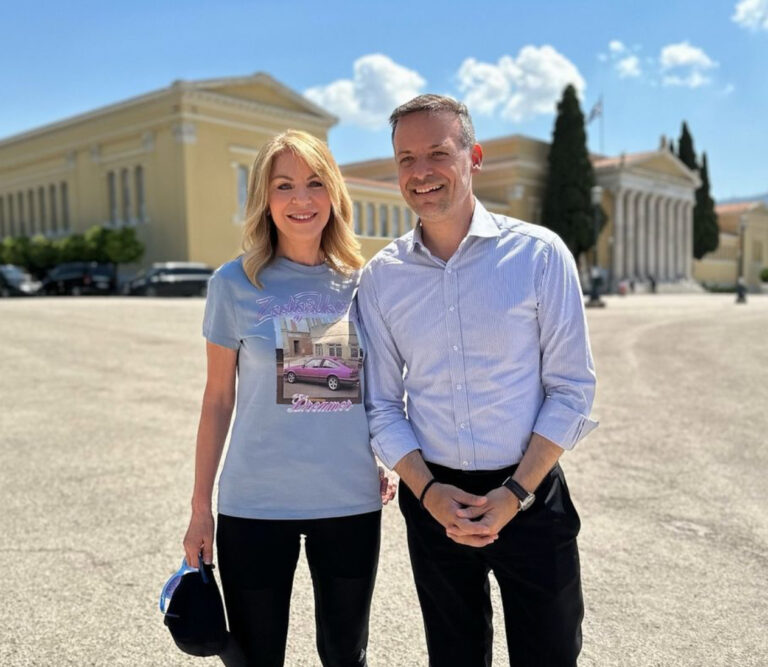 Η «τυχαία» συνάντηση της Έλλης Στάη με τον Χάρη Δούκα (VIDEO)