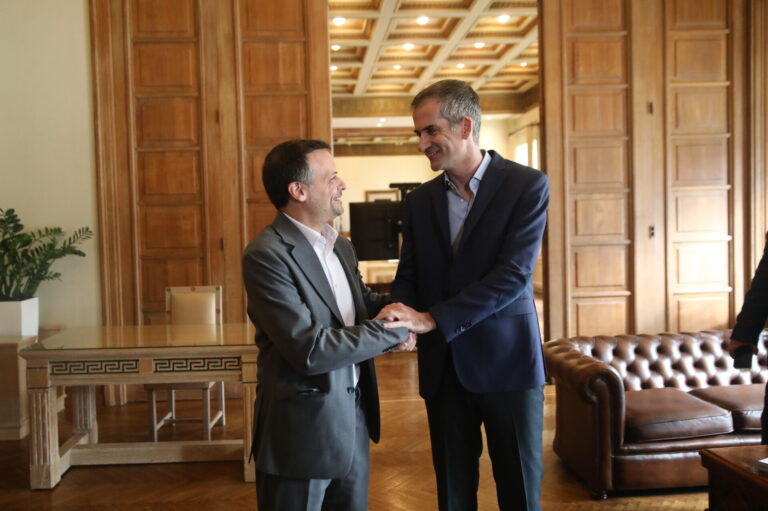 Θέμα αντικατάστασης του Χάρη Δούκα βάζει ο Κώστας Μπακογιάννης