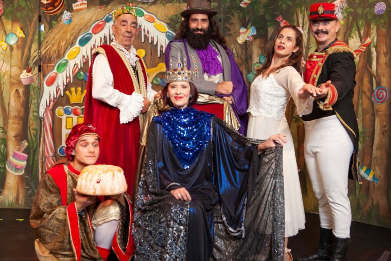 ΘΕΑΤΡΟ ΚΑΤΙΑ ΔΑΝΔΟΥΛΑΚΗ | Παιδική θεατρική παράσταση “Ο ΚΑΡΥΟΘΡΑΥΣΤΗΣ”