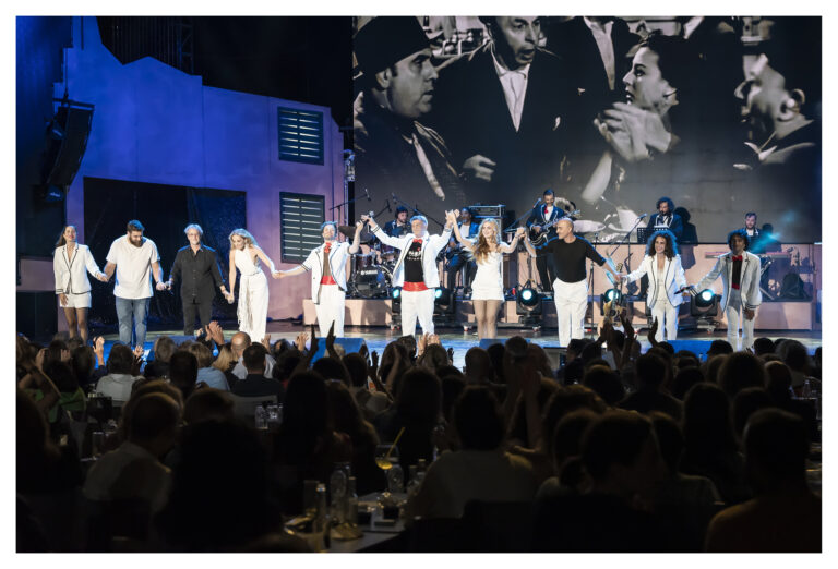 Η Ταράτσα του Φοίβου στο Θέατρο Άλσος! | Καλεσμένοι στις 2/10: η Δήμητρα Παπαδοπούλου και ο Γιάννης Μπέζος