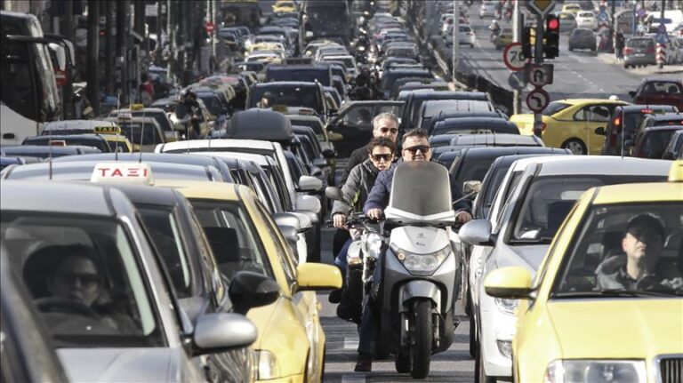 15 άνθρωποι σκοτώθηκαν και 585 τραυματίστηκαν σε τροχαία μόνο τον μήνα Σεπτέμβριο στην Αττική