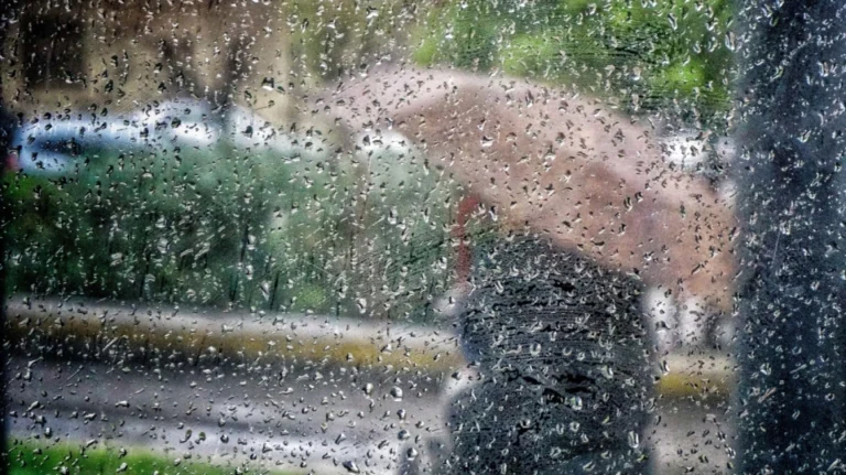 Πέφτει έως και 10 βαθμούς η θερμοκρασία